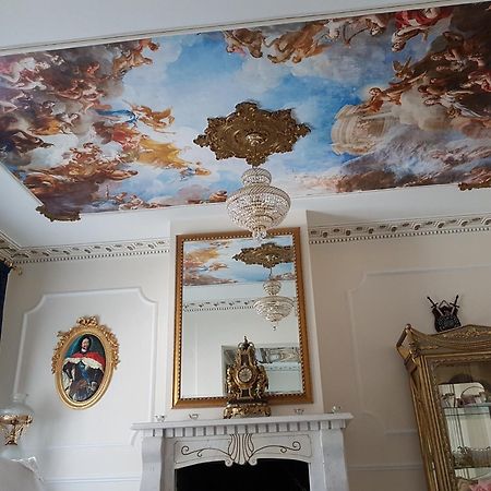 Royal House Apartment Неа Мудания Екстериор снимка