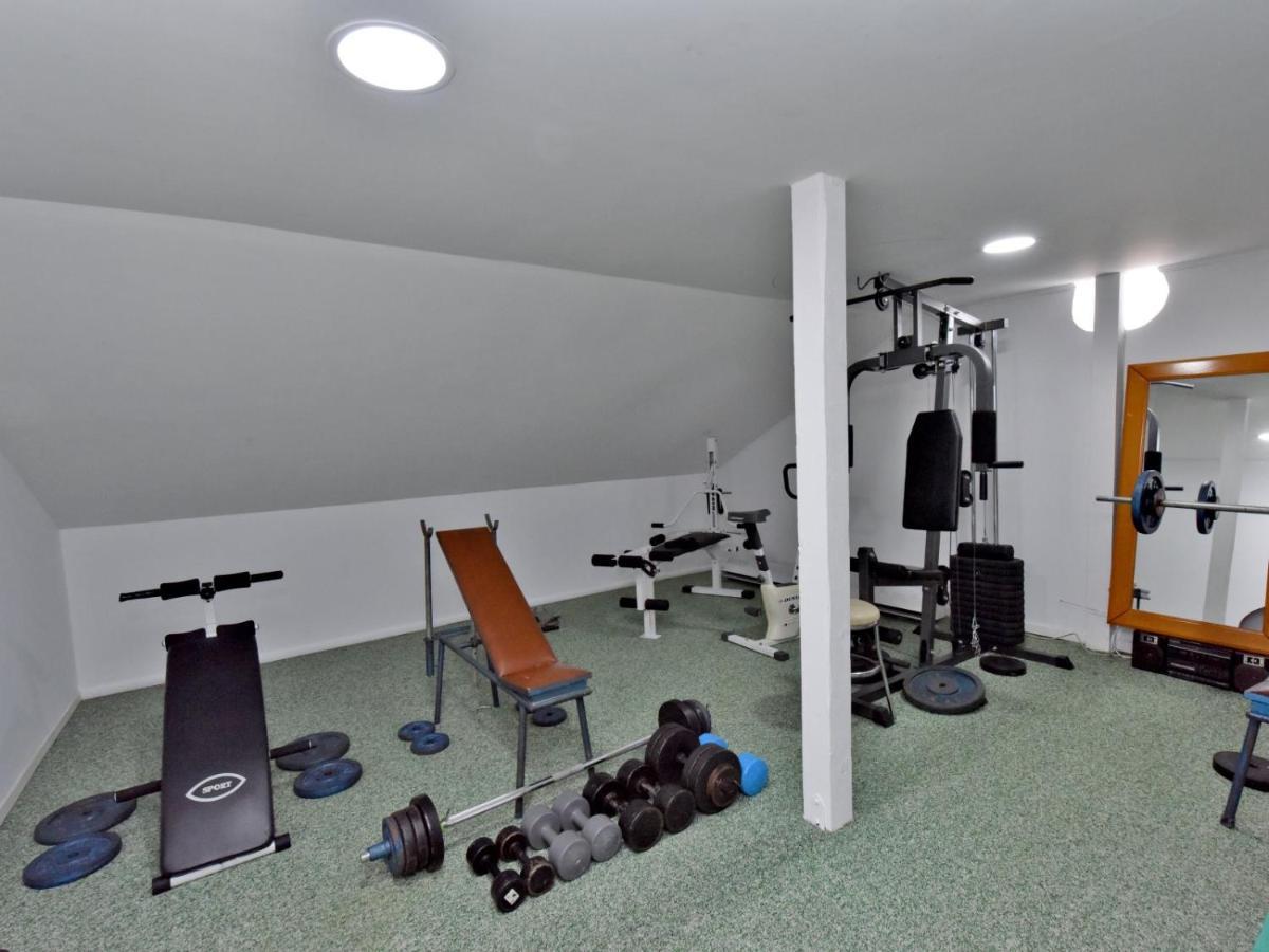 Royal House Apartment Неа Мудания Екстериор снимка
