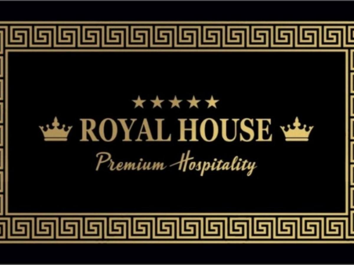 Royal House Apartment Неа Мудания Екстериор снимка