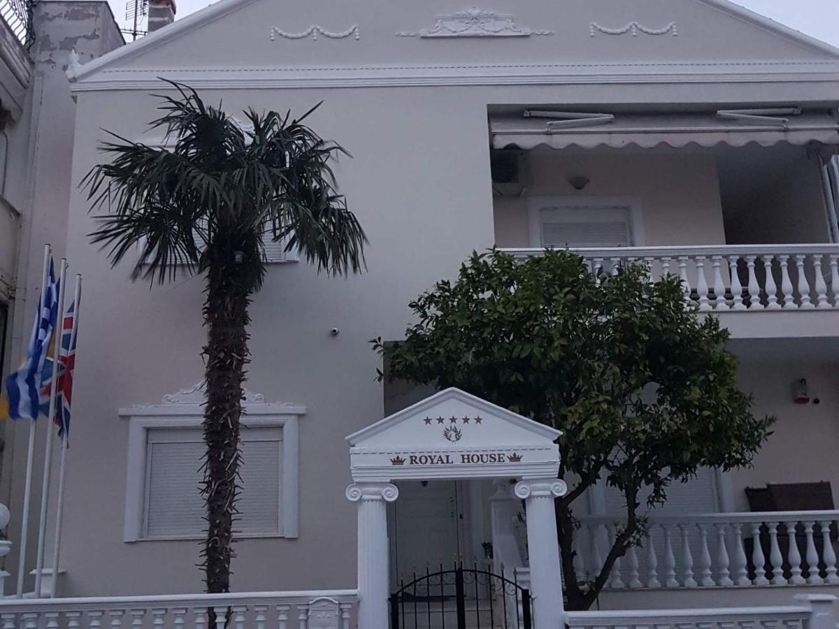 Royal House Apartment Неа Мудания Екстериор снимка