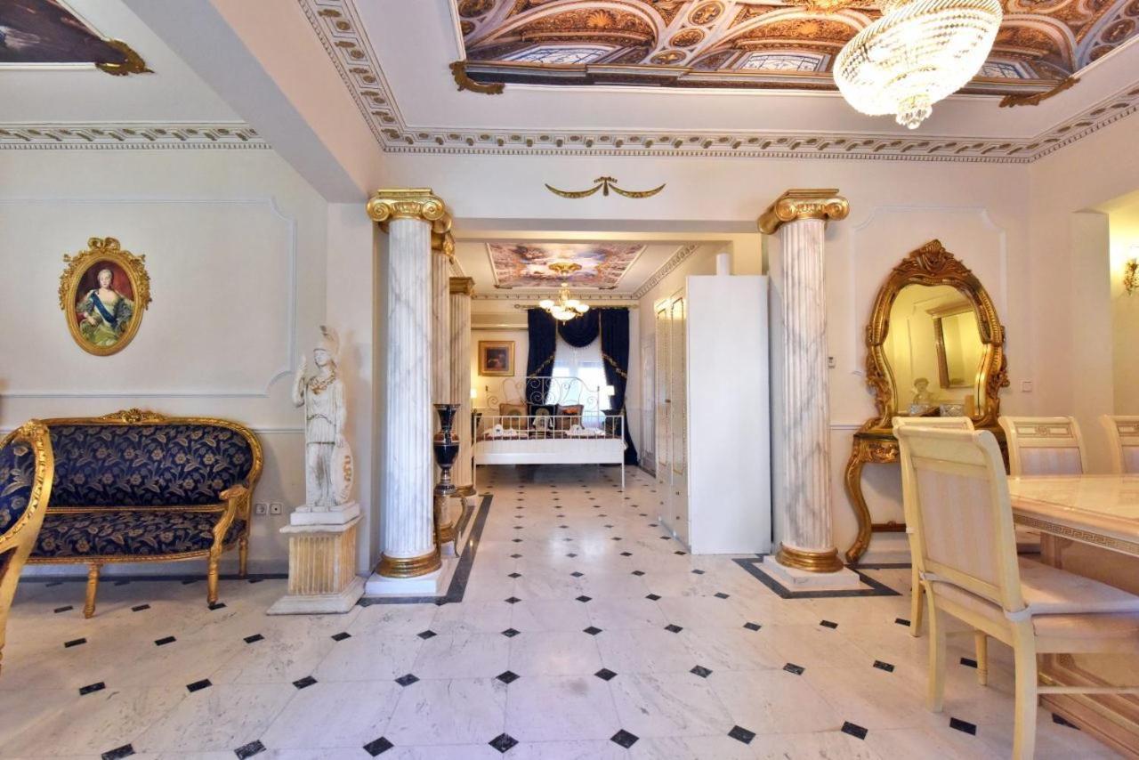 Royal House Apartment Неа Мудания Екстериор снимка