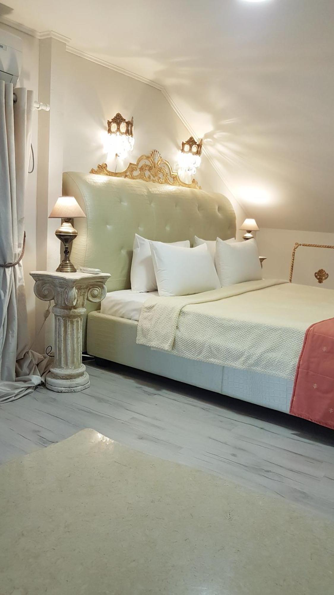 Royal House Apartment Неа Мудания Екстериор снимка