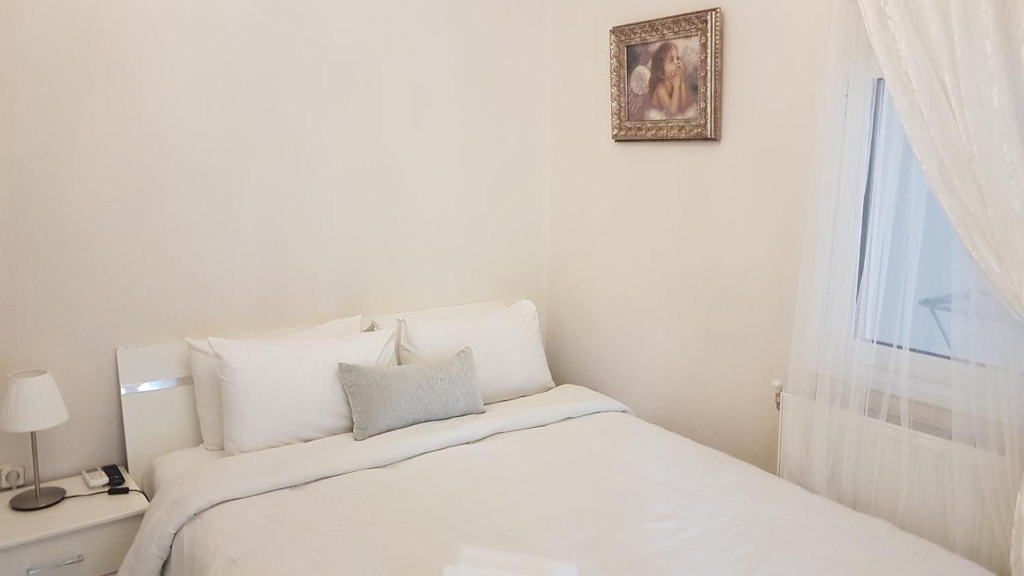 Royal House Apartment Неа Мудания Екстериор снимка